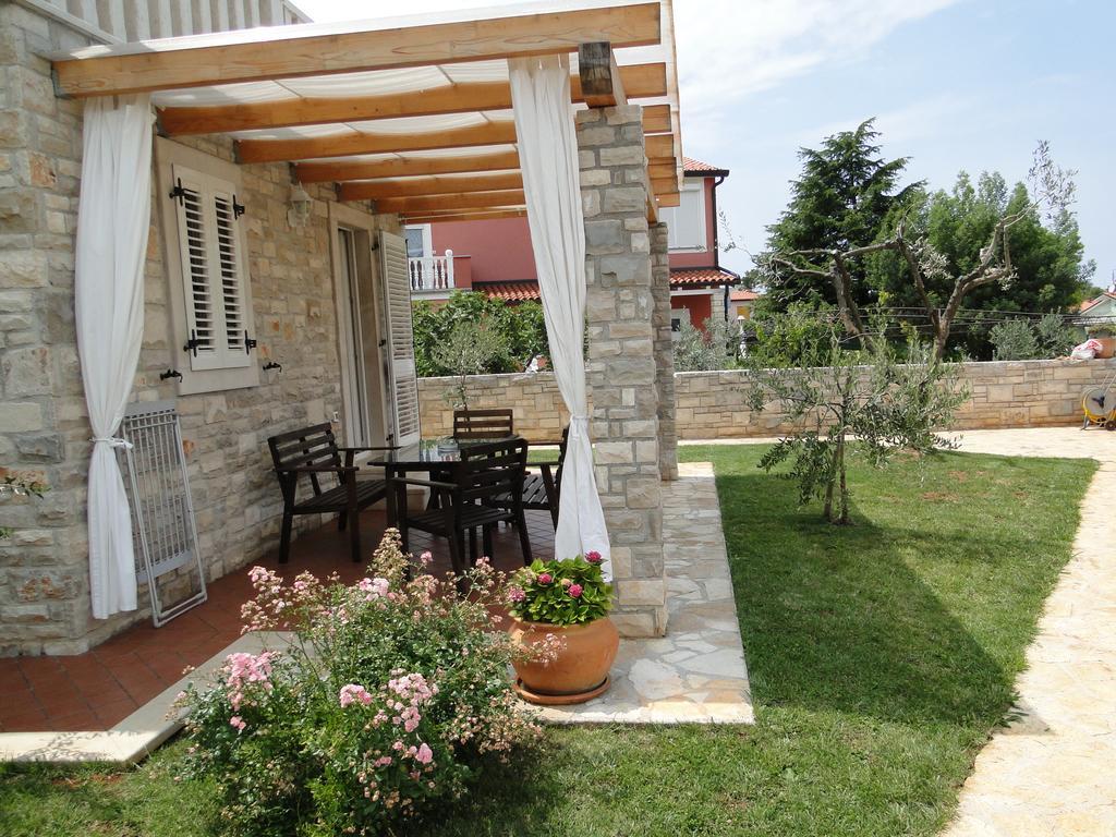 Apartments Villa Ela Умаг Стая снимка