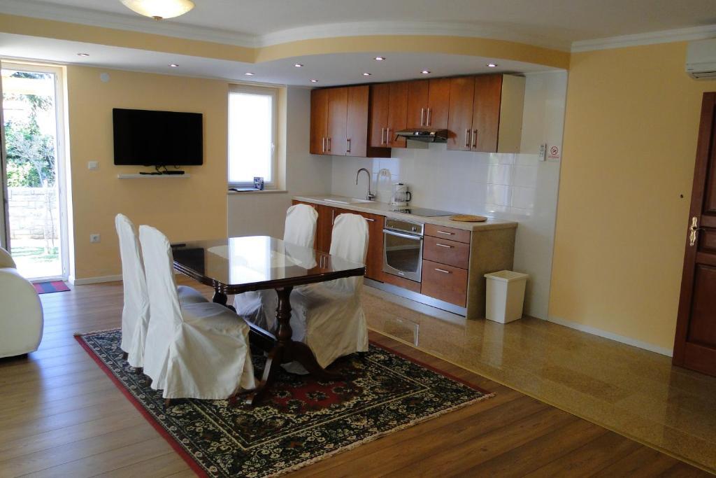 Apartments Villa Ela Умаг Стая снимка