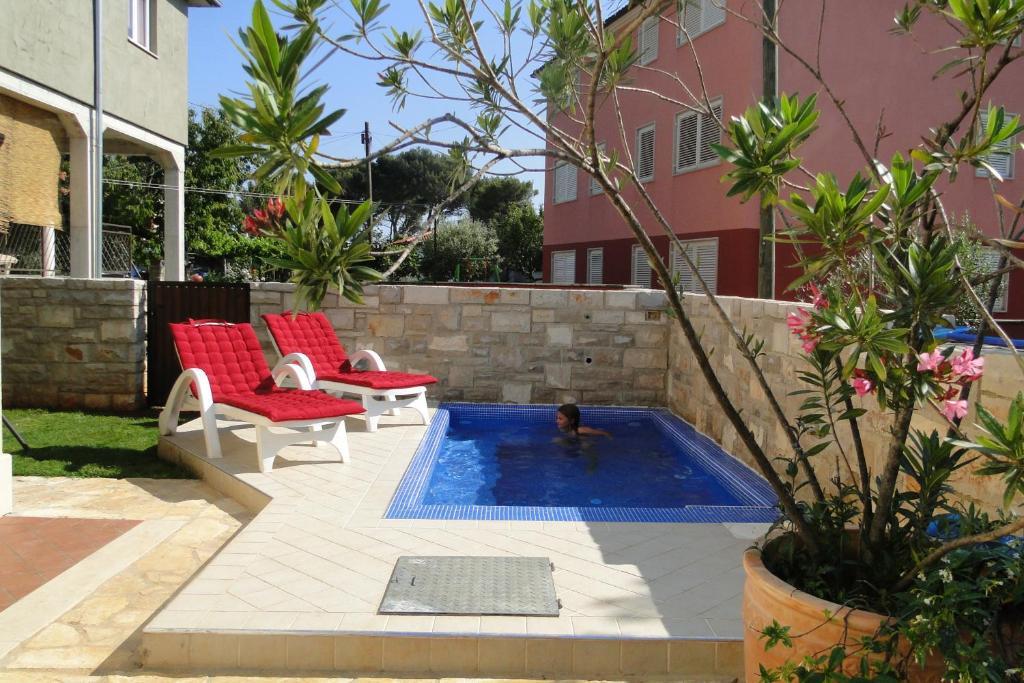 Apartments Villa Ela Умаг Екстериор снимка