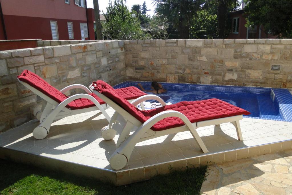 Apartments Villa Ela Умаг Екстериор снимка